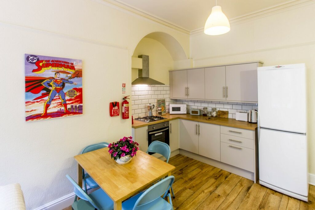 14 Cambridge Road, Huddersfield HD1 5BU